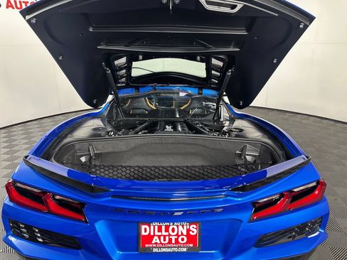 Used 2025 Chevrolet Corvette Z06 RWD image 7