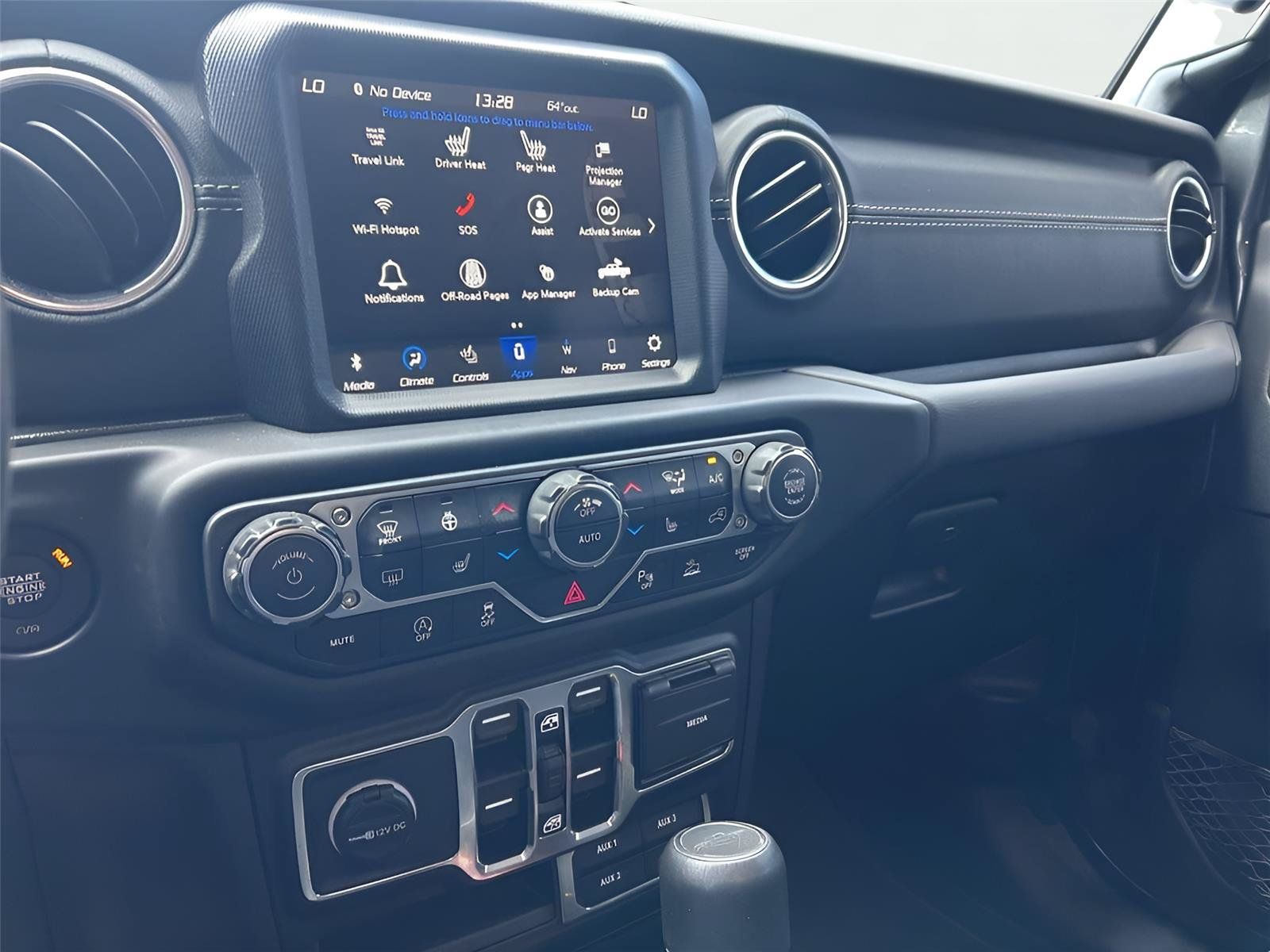 Used 2021 Jeep Gladiator Overland AWD/4WD image 24
