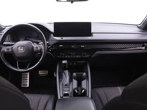 Used 2023 Honda Accord Sport image 5