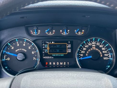 Used 2014 Ford F150 XLT w/ Equipment Group 301A Mid image 19