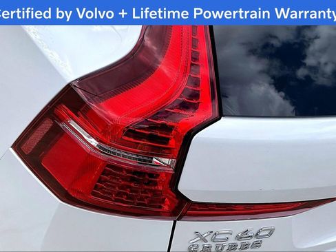 Used 2023 Volvo XC60 B5 Plus w/ Climate Package image 39
