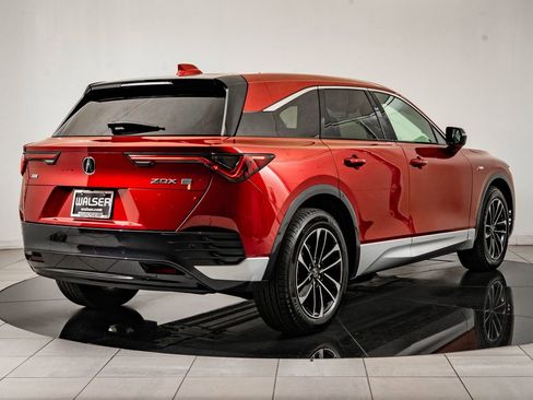 Used 2024 Acura ZDX A-Spec image 10