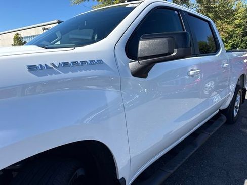 Used 2023 Chevrolet Silverado 1500 RST AWD/4WD image 3