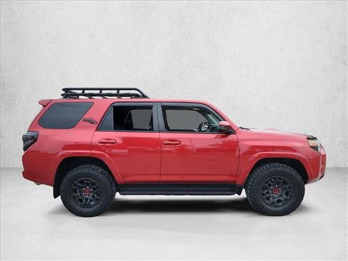 Used 2020 Toyota 4Runner TRD Off-Road image 4