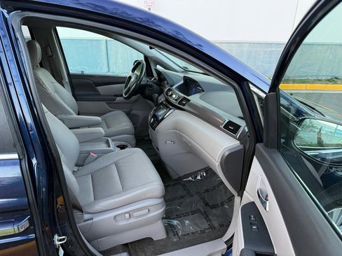 Used 2017 Honda Odyssey EX-L image 20