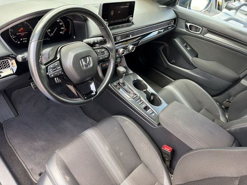 Used 2024 Honda Civic Sport image 4