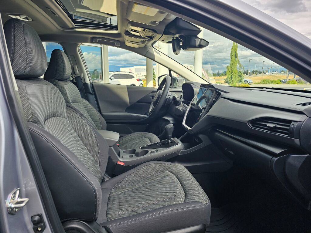 Used 2024 Subaru Crosstrek 2.0i Premium AWD/4WD image 11