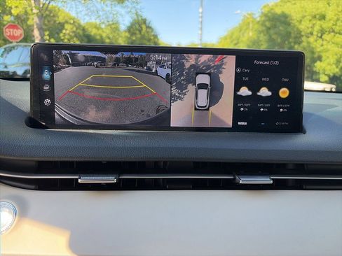 Used 2023 Genesis Electrified GV70 AWD/4WD image 9
