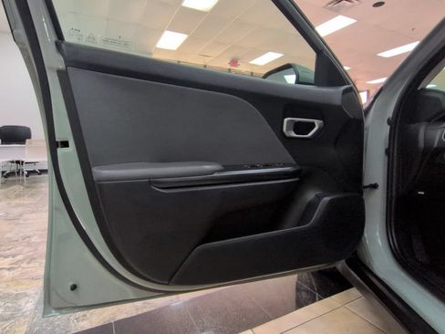 Used 2025 Kia K4 FWD image 11