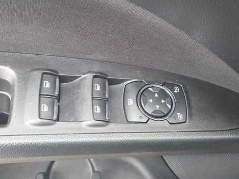 Used 2020 Ford Fusion SE image 21