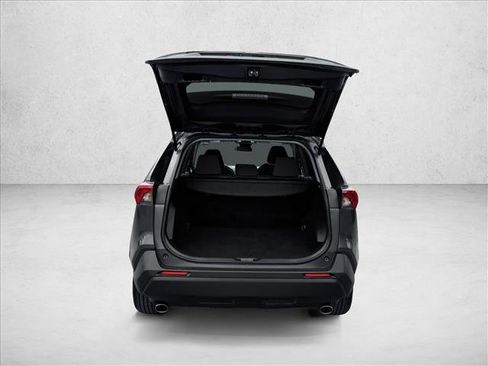 Used 2025 Toyota RAV4 XLE image 7