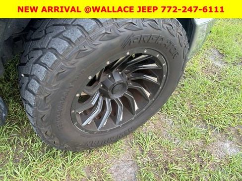 Used 2020 RAM 1500 Limited w/ Bed Utility Group RWD image 15