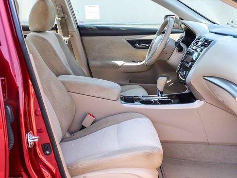 Used 2013 Nissan Altima 2.5 SV FWD image 20