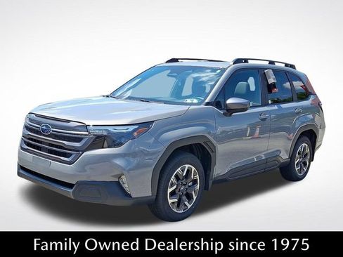 Used 2026 Subaru Forester Premium AWD/4WD image 3