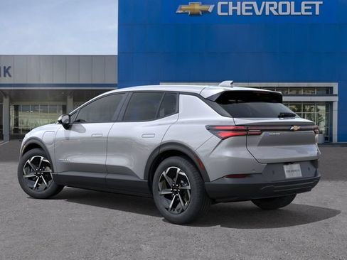 New 2026 Chevrolet Equinox EV LT FWD image 3
