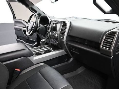 Used 2019 Ford F150 Raptor w/ Equipment Group 802A Luxury AWD/4WD image 23