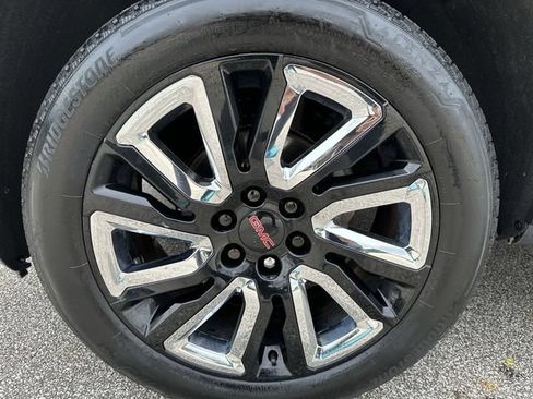 Used 2020 GMC Sierra 1500 Elevation w/ Elevation Value Package AWD/4WD image 21