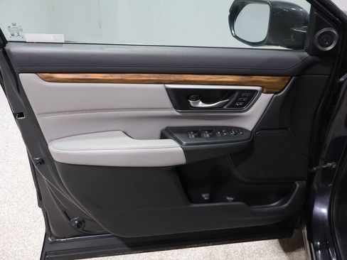 Used 2019 Honda CR-V Touring image 13
