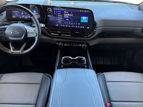 Used 2026 Chevrolet Silverado EV Trail Boss AWD/4WD image 21