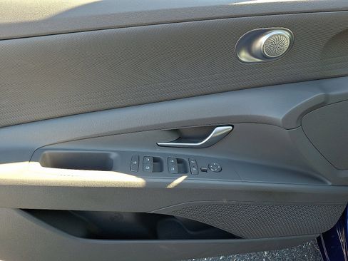 Certified 2023 Hyundai Elantra SEL image 12