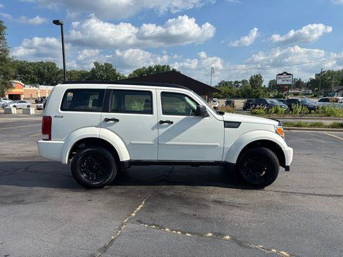 Used 2009 Dodge Nitro SE AWD/4WD image 10