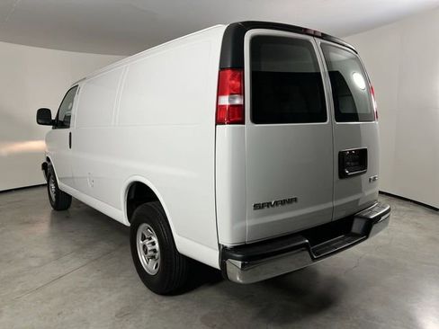 Used 2024 GMC Savana 2500 w/ Driver Convenience Package image 32
