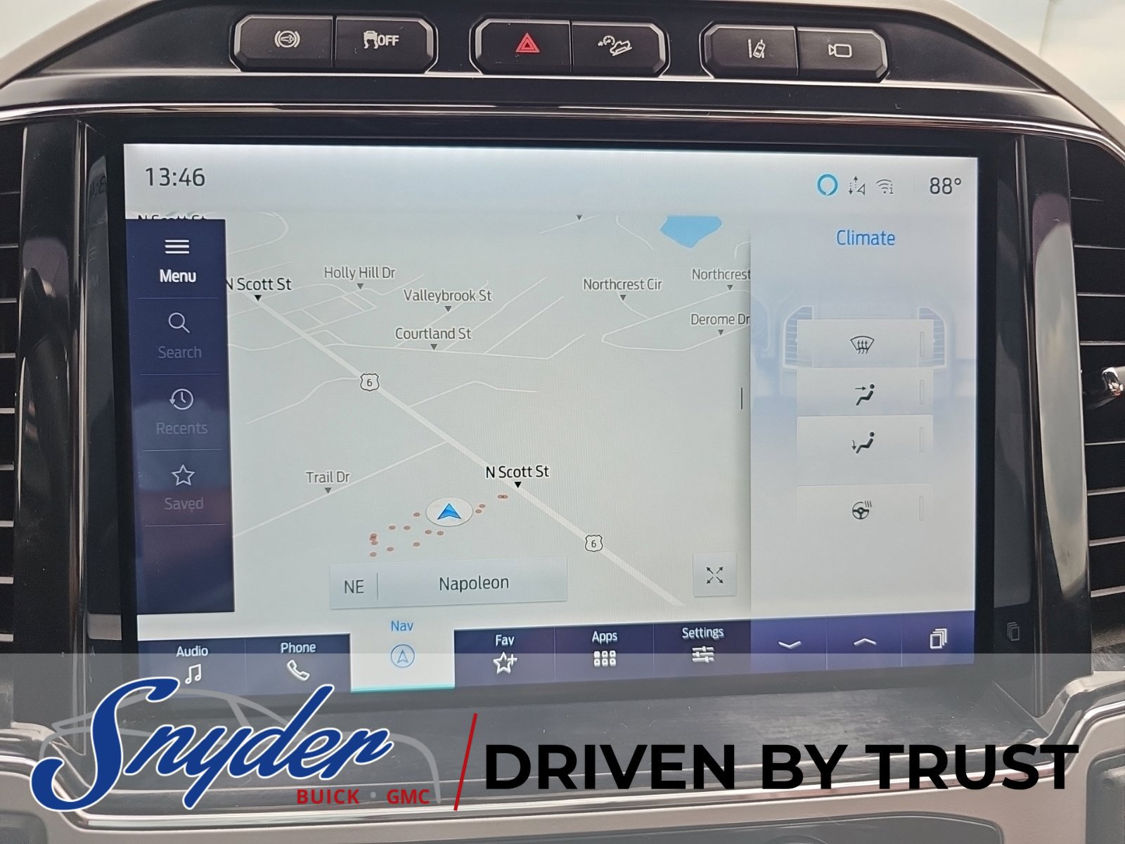 Used 2022 Ford F350 King Ranch w/ King Ranch Ultimate Package AWD/4WD image 21