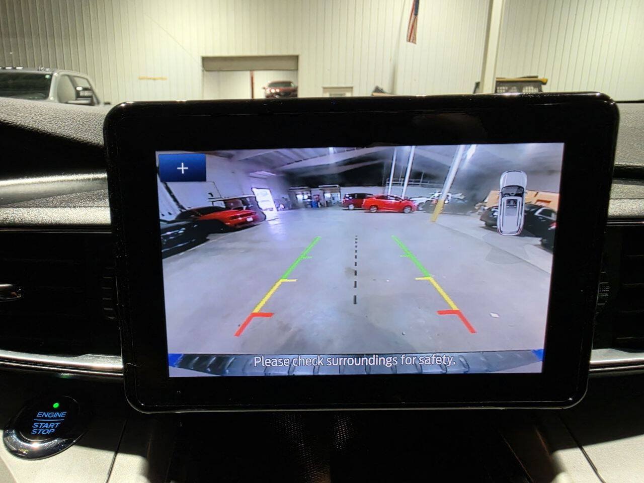 Used 2020 Ford Explorer XLT w/ Equipment Group 202A AWD/4WD image 41