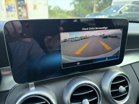 Used 2021 Mercedes-Benz C 300 Sedan image 23