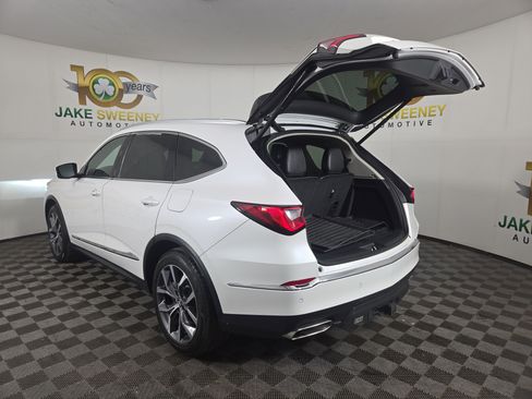 Used 2024 Acura MDX SH-AWD w/ Technology Package image 34
