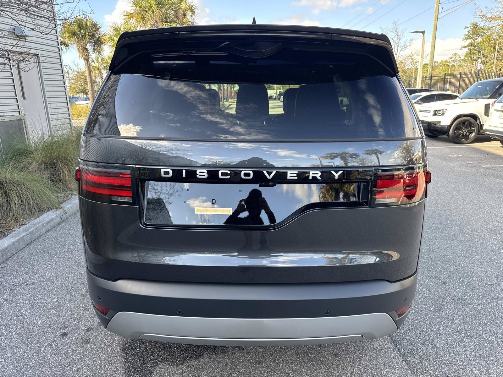 Used 2026 Land Rover Discovery S AWD/4WD image 7