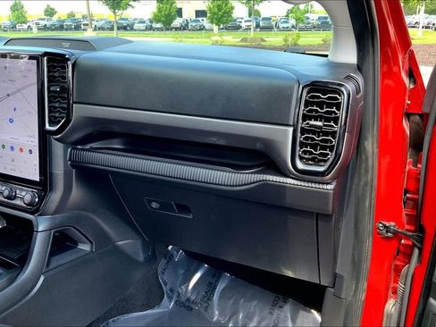 Used 2024 Ford Ranger XLT w/ Technology Package AWD/4WD image 15
