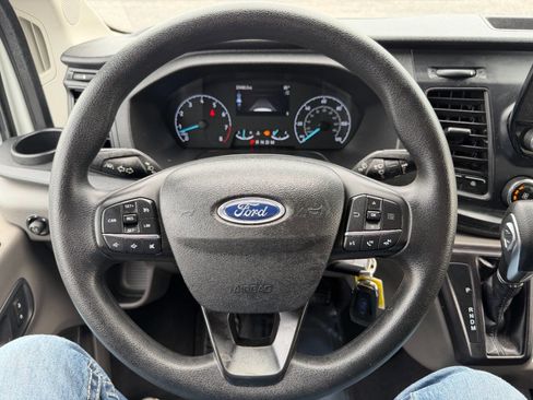 Used 2020 Ford Transit 150 XL RWD image 14