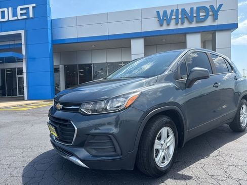 Used 2021 Chevrolet Trax LS w/ Tint and Cruise Package FWD image 24