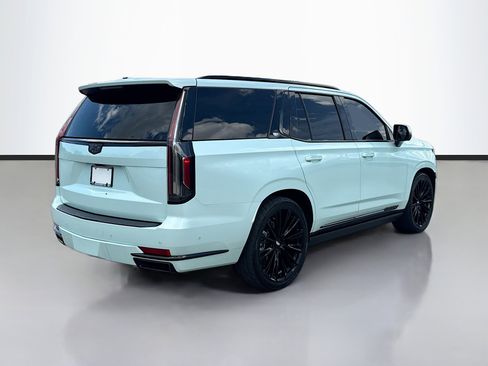Used 2022 Cadillac Escalade Sport w/ Touring Package AWD/4WD image 5