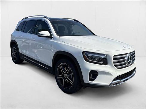 New 2026 Mercedes-Benz GLB 250 image 4