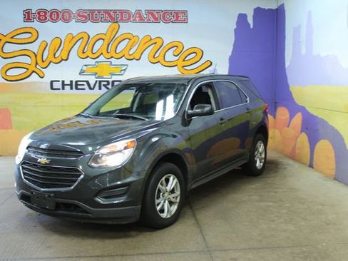 Used 2017 Chevrolet Equinox LS image 7