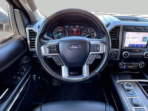 Used 2021 Ford Expedition Platinum AWD/4WD image 6