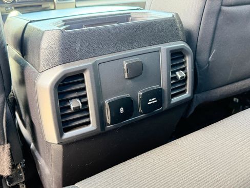 Used 2017 Ford F150 XLT w/ Equipment Group 302A Luxury AWD/4WD image 33