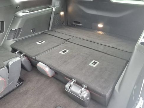 Used 2022 Ford Expedition Limited RWD image 10