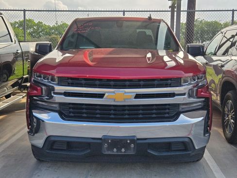 Used 2019 Chevrolet Silverado 1500 LT w/ Texas Edition RWD image 2