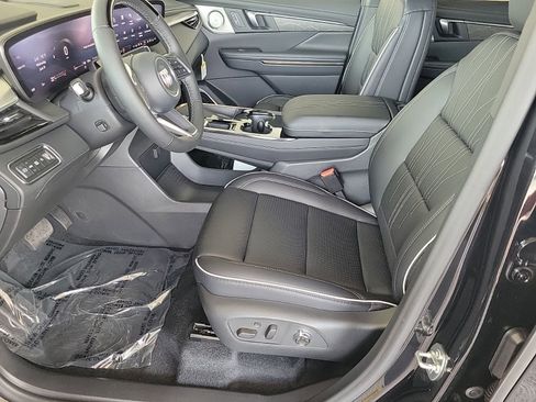 New 2026 Buick Enclave Avenir w/ Super Cruise Package FWD image 9