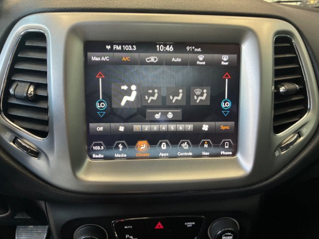 Used 2019 Jeep Compass High Altitude AWD/4WD image 23