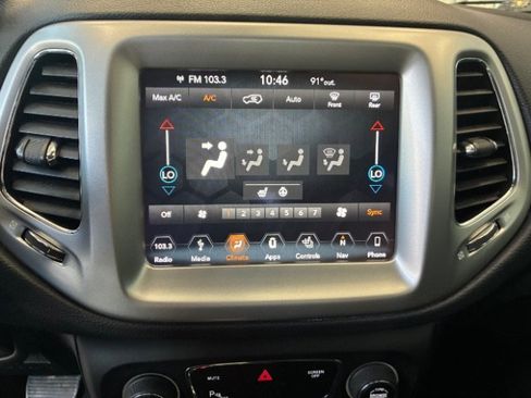 Used 2019 Jeep Compass High Altitude AWD/4WD image 23