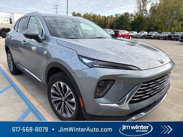 Used 2025 Buick Envision Preferred AWD/4WD image 5