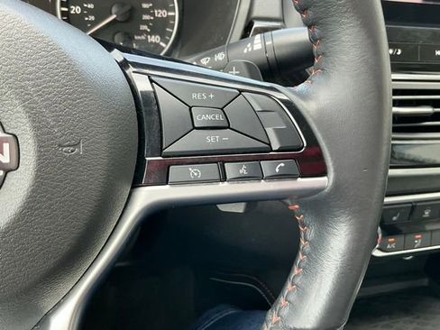 Used 2023 Nissan Altima 2.5 SR w/ SR Premium Package AWD/4WD image 29