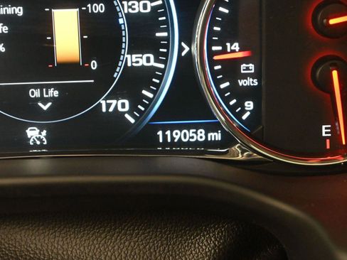 Used 2022 GMC Acadia Denali w/ Denali Ultimate Package image 32