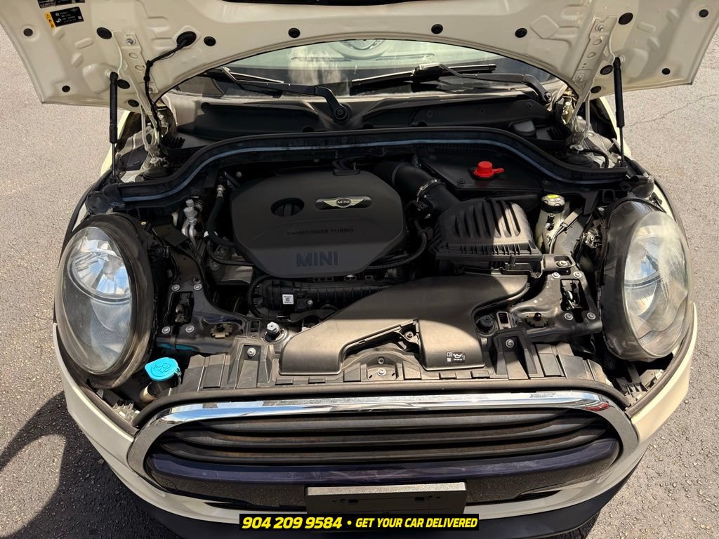 Used 2018 MINI Cooper 2-Door Hardtop FWD image 32