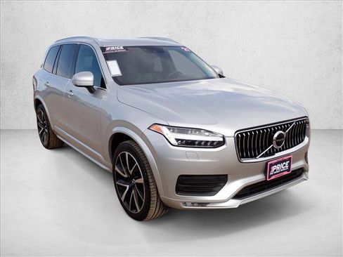 Used 2021 Volvo XC90 T6 Momentum w/ Climate Package AWD/4WD image 6
