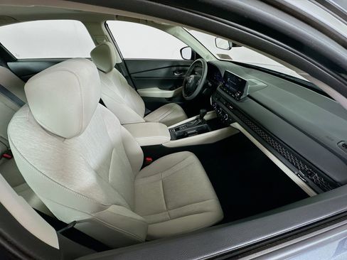 Used 2023 Honda Accord EX image 27